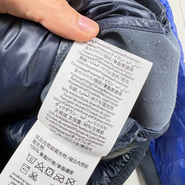 【Men's S ブルー系】 Peak Performance ( ピークパフォーマンス ) ヘリウム ハーフジップ ダウンジャケット Helium Harf Zip Down Jacket ダウン ウェア トップス アウター ジャケット ダウンインサレーション