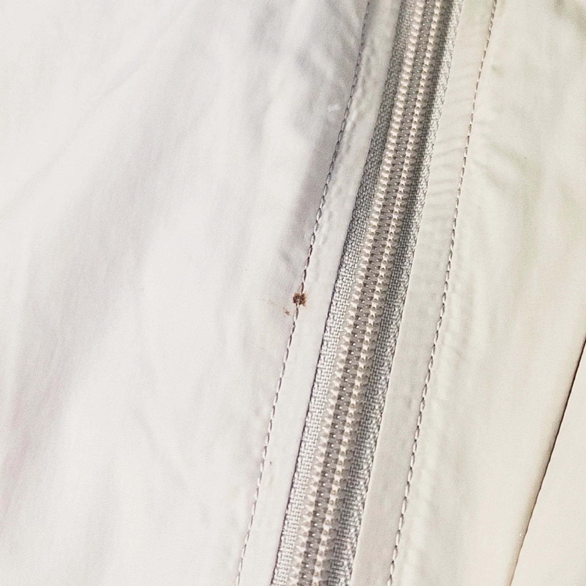 【Women's M アイボリー系】 Montbell ( モンベル ) ライトシェル パーカ Light Shell Parka ナイロン ウェア トップス アウター ジャケット ウィンドシェル z00052684 ウィンドシェル アウター ジャケット トップス ウェ - 【公式】2ndGEAR（セカンドギア）Webショップ【登山用品・アウトドア用品専門 買取販売店】