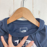 【Women's S ネイビー系】 The North Face ( ザ・ノースフェイス ) ショートスリーブフットプリントロゴティー S/S Footprint Logo Tee ポリエステル ウェア トップス インナー シャツ ショートスリーブTシャツ クルーネック