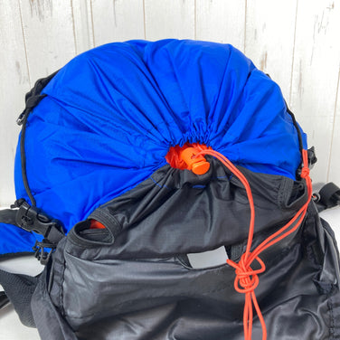 【OneSize ブルー系】 Omm ( オーエムエム ) クラシック 32 Classic 32 Blue/Black ナイロン バッグ ストレージ バックパック 容量【30L～54L】 z00058534 Blue/Black 容量【30L～54L】 バックパ