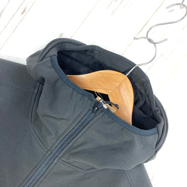 【Men's S ブラック系】 2025 Patagonia ( パタゴニア ) ハイドロピーク ストレッチ サーマル フーディ Hydropeak Stretch Thermal Hoody ポリエステル ウェア トップス アウター ジャケット フリース z000