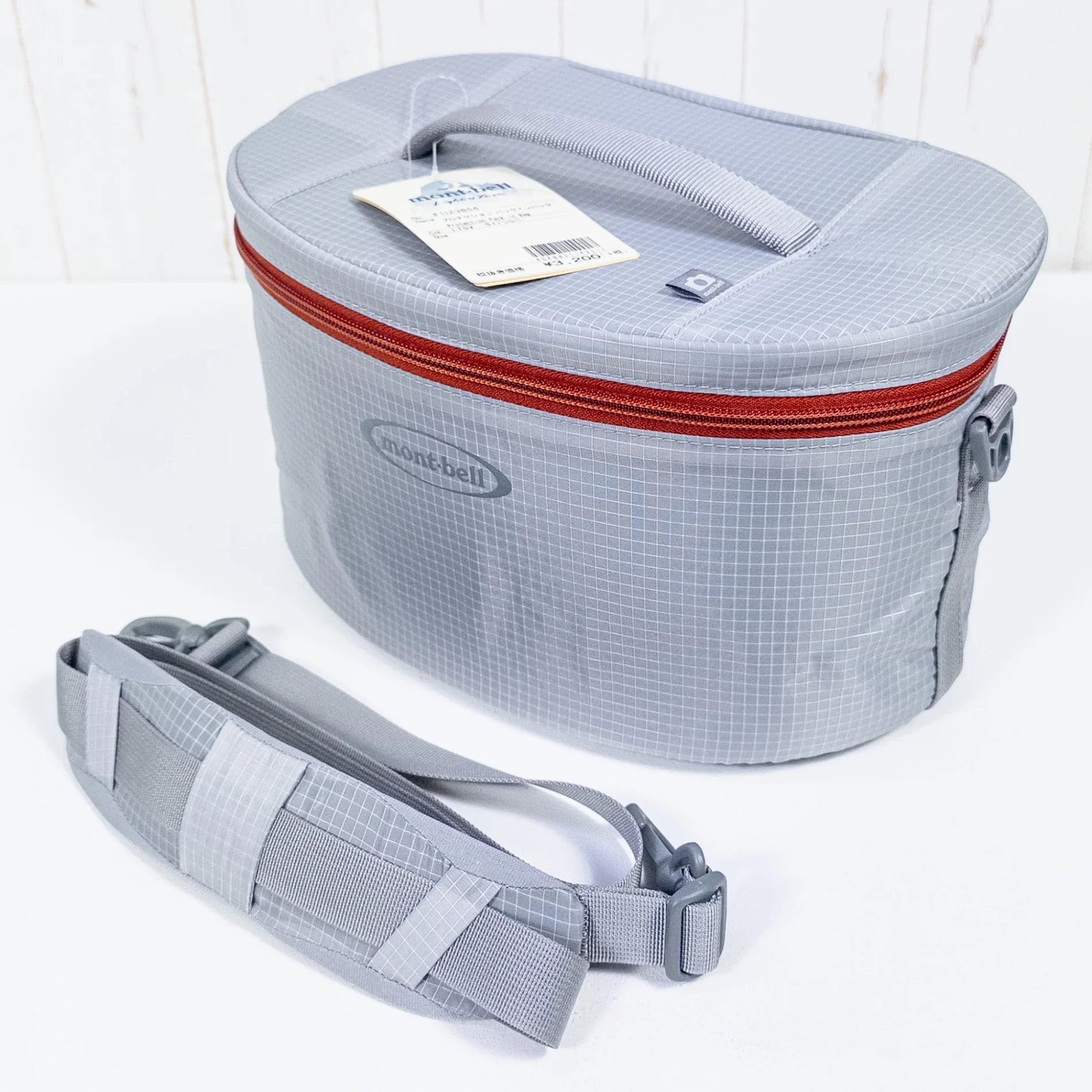 【OneSize グレー系】 Montbell ( モンベル ) プロテクション パックインバッグ Protection Pack in Bag ライトシルバー / LTSV バッグ ストレージ ショルダーバッグ z00052006 ライトシルバー / LTSV - 【公式】2ndGEAR（セカンドギア）Webショップ【登山用品・アウトドア用品専門 買取販売店】