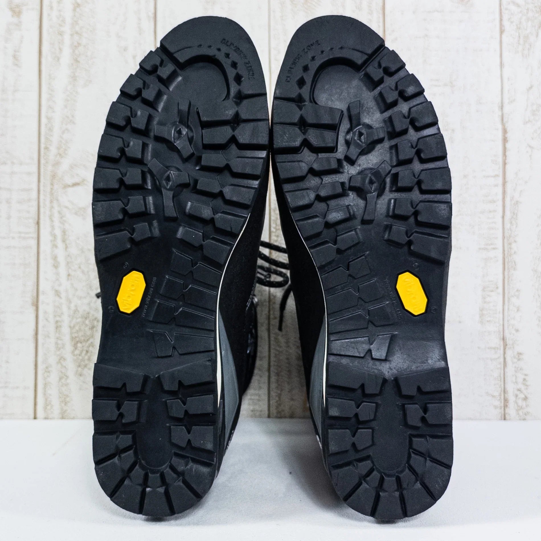 【Men's 26.5cm ブラック系】 The North Face ( ザ・ノースフェイス ) ヴェルト S4K アイス ゴアテックス Verto S4K Ice GORE-TEX フットウェア トレッキングブーツ GORE-TEX ( ゴアテックス ) z0005064 - 【公式】2ndGEAR（セカンドギア）Webショップ【登山用品・アウトドア用品専門 買取販売店】