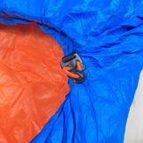 Omm Mountain Raid 160 聚酯纤维睡袋系统，蓝色，采用 PrimaLoft Gold 保暖材料（产品代码：z00053973）。