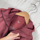 【Women's XS レッド系】 Houdini ( フーディニ ) シーナイン ロフト フーディ C9 Loft Hoodie 化繊ダウン ウェア トップス アウター ジャケット 化繊インサレーション z00060036  化繊インサレーション アウター ジャケット