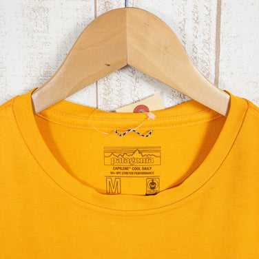 【Men's M オレンジ系】 Patagonia ( パタゴニア ) ショートスリーブ キャプリーン クール デイリー グラフィック ティー ポリエステル ウェア トップス インナー シャツ ショートスリーブTシャツ クルーネック 化繊 z00050213 化繊 - 【公式】2ndGEAR（セカンドギア）Webショップ【登山用品・アウトドア用品専門 買取販売店】