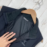 【Men's M ブラック系】 Arcteryx ( アークテリクス ) アトム SL ベスト Atom SL Vest Men's Coreloft Compact 40 / Tyono 20 / ストレッチサイドパネル 化繊ダウン ウェア トップス ベスト 化繊