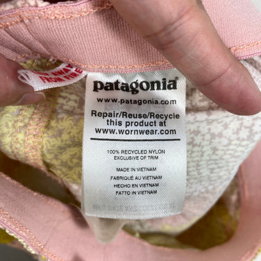 【Baby's 3T ピンク系】 2021 Patagonia ( パタゴニア ) ベビー バギーズ ショーツ Baby Baggies Shorts NEFP ナイロン ウェア ボトムス ショーツ ショートパンツ  z00058086 NEFP  ショーツ ショート