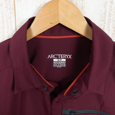【Men's S ワインレッド系】 Arcteryx ( アークテリクス ) スカイライン ショートスリーブ シャツ Skyline Short Sleeve Shirt ポリエステル 10826 International Men's 化繊 ショートスリーブシャツ - 【公式】2ndGEAR（セカンドギア）Webショップ【登山用品・アウトドア用品専門 買取販売店】
