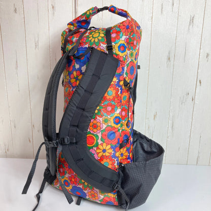 【S レッド系】 LiteAF（ライトエーエフ） プリンテッド ダイニーマ 30L カーブ フレームレス PRINTED DYNEEMA 30L CURVE FRAMELESS GROOVY BLOOMS バッグ ストレージ バックパック 容量【30L