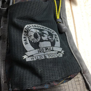 【Unisex S グレー系】Ultimate Direction ( アルティメイトディレクション ) ハードロッカー リミテッドエディション ベスト Hardrocker Limited Edition Vest 11.6L スコット ジュレク トレイルランニング ベストパック バックパック 生産終了モデル 入手困難 90458316 Unisex ランニングベスト ベストパック バッグ ストレージ - 【公式】2ndGEAR（セカンドギア）Webショップ【登山用品・アウトドア用品専門 買取販売店】