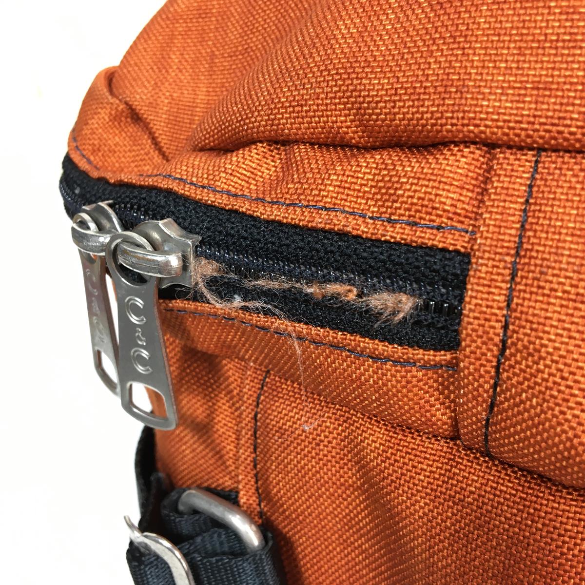 [One Size Orange] Outdoor Products Shoulder Bag C&amp;C Zipper Vintage Hard to Find Outdoor Products Rust Shoulder Bag Bag Storage