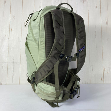 【Unisex OneSize グリーン系】 2023 Patagonia ( パタゴニア ) テラヴィア パック 22L Terravia Pack 22L SLVG / Salvia Green レインカバー付属 給水パック対応 ナイロン バッグ ストレージ バックパック デ