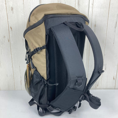 【OneSize ベージュ系】 Paago Works ( パーゴワークス ) バディ 22 BUDDY 22 ダークベージュ ナイロン バッグ ストレージ バックパック デイパック 容量【～29L】 z00055212 ダークベージュ デイパック 容量【～29L】