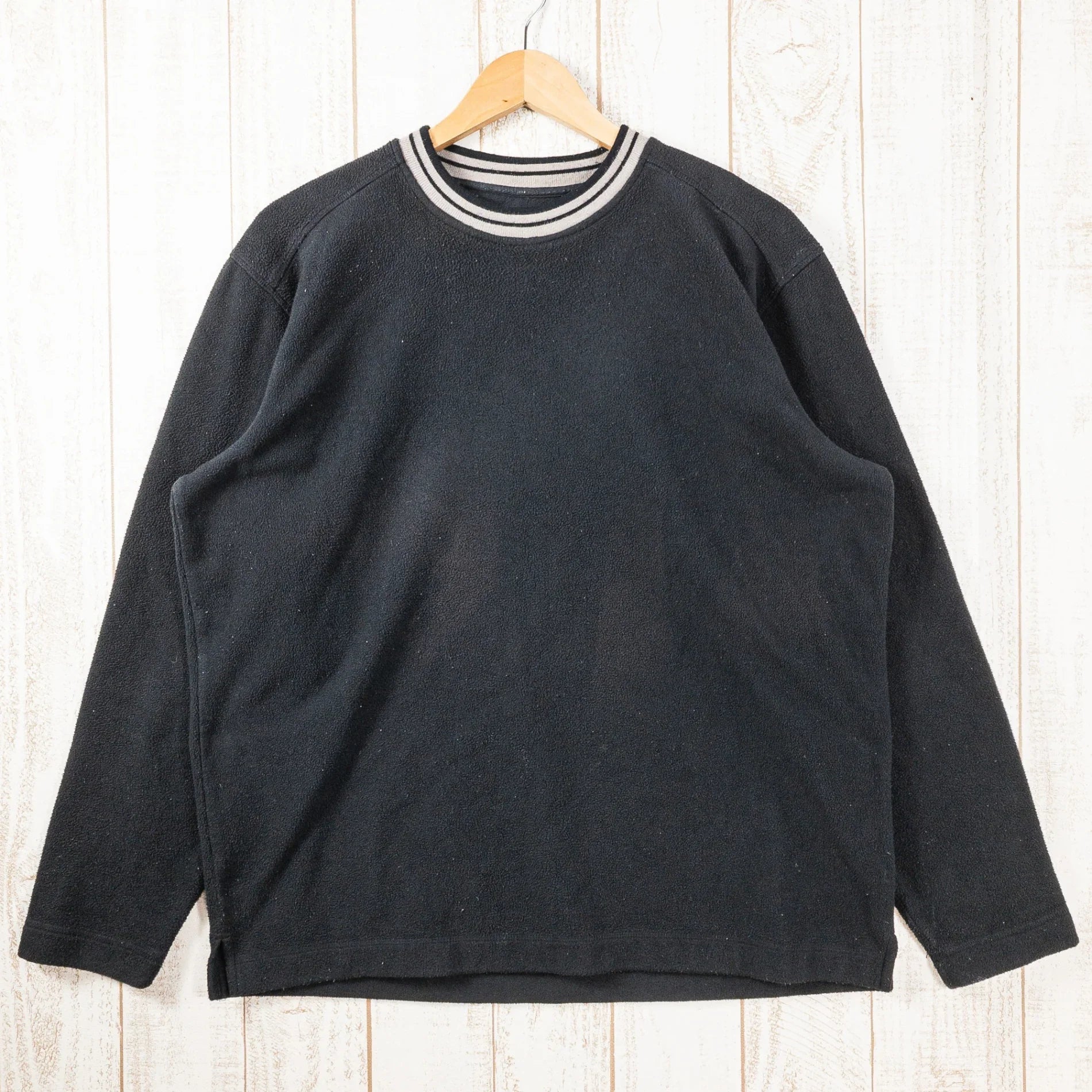 【Men's S ブラック系】 2007 Patagonia ( パタゴニア ) リズム プラッシュ シンチラ スウェット Rhythm Plush Synchilla Sweat BLK 入手困難 セーター クルーネック プルオーバー ポリエステル ウェア トップ - 【公式】2ndGEAR（セカンドギア）Webショップ【登山用品・アウトドア用品専門 買取販売店】