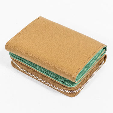 【OneSize ベージュ系】 Rawlow Mountain Works ( ロウロウマウンテンワークス ) ヒラリー ウォレット 01 Hillary Wallet 01 Coyote x Mint レザー バッグ ストレージ 財布 ウォレット z0005217 - 【公式】2ndGEAR（セカンドギア）Webショップ【登山用品・アウトドア用品専門 買取販売店】
