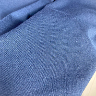 男款L码海军蓝Millet Circle Mountain短袖T恤。涤纶材质。可作为上衣或内搭。