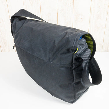 【OneSize ブラック系】 Montbell ( モンベル ) ベルニナ フラップショルダー L ナイロン 1123899 クーリエバッグ ショルダーバッグ メッセンジャーバッグ バッグ ストレージ - 【公式】2ndGEAR（セカンドギア）Webショップ【登山用品・アウトドア用品専門 買取販売店】