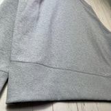 男士中灰色 2020 Rawlow Mountain Works Zodiac 卫衣，山鼠图案。已停产，很难找到。