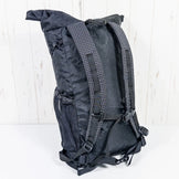 均码黑色 Zimmer Built Pika Pack，一款难得一见的尼龙储物背包，容量为 30L-54L。ECO PAK (z00053459)。