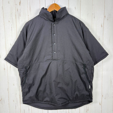 【Unisex 3 ブラック系】 迷迭香 ( マンネンロウ ) パデッド ショートスリーブ シャツ Padded Short Sleeve Shirt Black z00058951 Black 化繊インサレーション アウター ジャケット トップス ウェア
