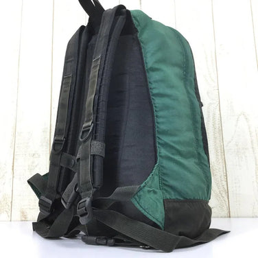 【OneSize グリーン系】 Gregory ( グレゴリー ) クラシック デイパック Classic Daypack 26L グリーン シルバータグ 旧タグ アメリカ製 バックパック 入手困難 Green デイパック 容量【～29L】 バックパック バッグ ス - 【公式】2ndGEAR（セカンドギア）Webショップ【登山用品・アウトドア用品専門 買取販売店】