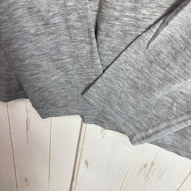 Duckworth Vapor Tee, Women's Medium, Gray. Merino wool top, innerwear, short-sleeved crew neck T-shirt, z00053837.