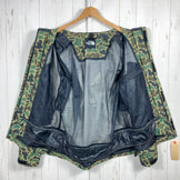 The North Face Scoop 夹克，男款 L 码，绿色。迷彩尼龙外套，硬壳夹克 (z00053870)。