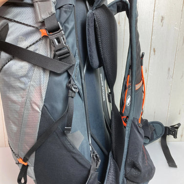 【OneSize グレー系】 Mammut ( マムート ) デュカン スパイン 28-35 Ducan Spine 28-35 ナイロン バッグ ストレージ バックパック 容量【30L～54L】 z00053019  容量【30L～54L】 バックパック バッグ