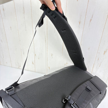 【Unisex OneSize ブラック系】 Ridge Mountain Gear ( リッジマウンテンギア ) ワンマイル トリム One Mile Trim  Black Magic z00055812 Black Magic デイパック 容量【～29L】 バックパック バ