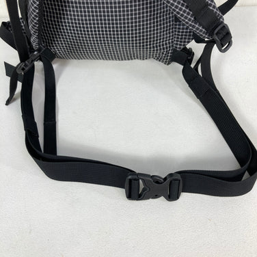 【OneSize グリーン系】 Mountain Laurel Designs | Mld ( マウンテンローレルデザイン ) ヘル 27L Hell 27L Avocado UltraGrid ロールトップ ナイロン バッグ ストレージ バックパック デイパック