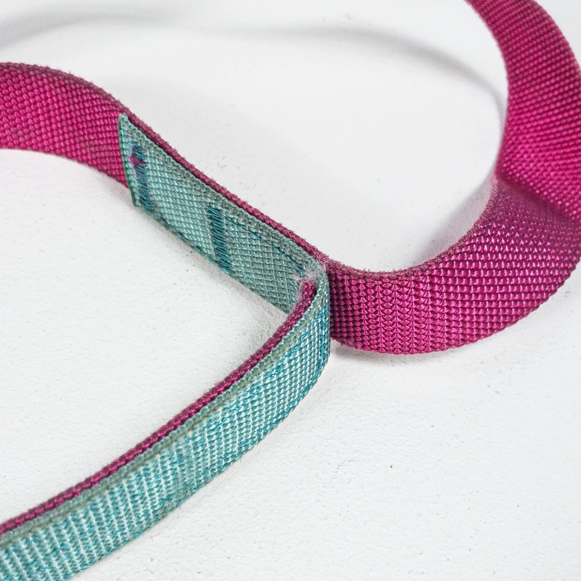 【OneSize ピンク系】 Mountain Dax ( マウンテンダックス ) 4段テープアブミ プレート付き 3点セット ロッククライミングギア z00051597 ロッククライミングギア - 【公式】2ndGEAR（セカンドギア）Webショップ【登山用品・アウトドア用品専門 買取販売店】