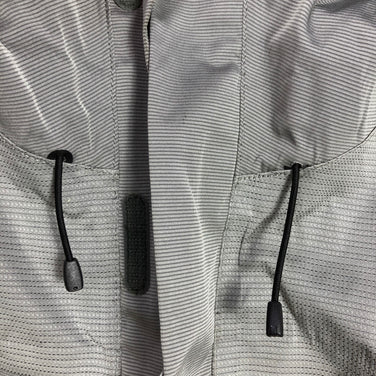 【Men's M グレー系】 The North Face ( ザ・ノースフェイス ) ヒューズフォームマウンテンジャケット FUSEFORM MTN JKT ポリエステル ウェア トップス アウター ジャケット レインシェル z00056295  レインシェル