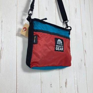 【OneSize レッド系】 Granite Gear ( グラナイトギア ) ハイカー サチェル Hiker Satchel ナイロン バッグ ストレージ サコッシュポーチ z00059858  サコッシュポーチ バッグ ストレージ