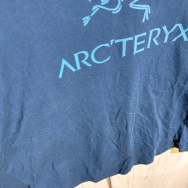 Men's Small Navy Arcteryx ARC' Word Long Sleeve T-Shirt, Organic Cotton, Top, Undershirt, Long Sleeve T-Shirt, Crew Neck