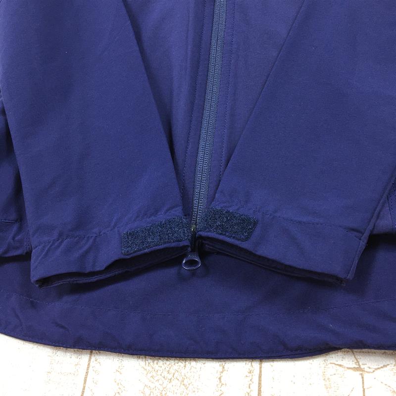 [女式8海军] Berghaus Lightweight Climb Hood Softshell Jacket Lightweight Climb Hood Softshell Jacket Hoody 21800 女式软壳外套