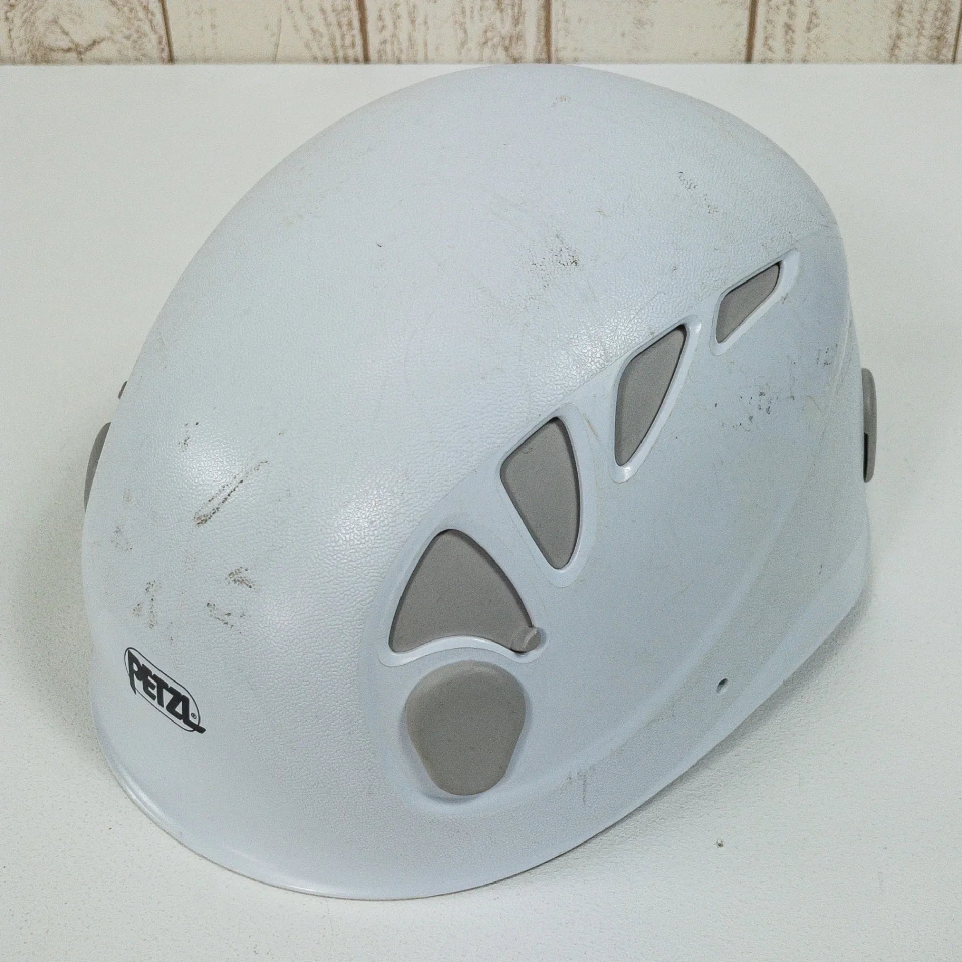 【Unisex 2 ホワイト系】 Petzl ( ペツル ) エリオス ヘルメット z00051198 ヘルメット - 【公式】2ndGEAR（セカンドギア）Webショップ【登山用品・アウトドア用品専門 買取販売店】