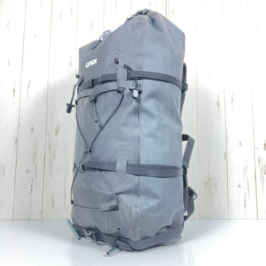 One Size Black Crux RK20 Backpack/Daypack, Storage Capacity: Up to 29L (z00053136)