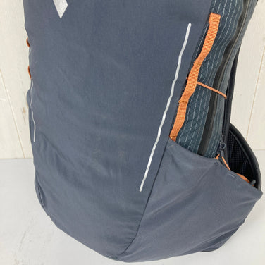 【Men's M ブラック系】 Black Diamond ( ブラックダイヤモンド ) パーシュート 15 PURSUIT 15 カーボン／モアブブラウン ポリエステル バッグ ストレージ バックパック デイパック 容量【～29L】 z00057124 カーボン／