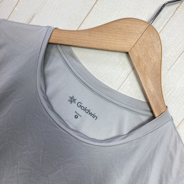 【Women's 1 グレー系】 Goldwin ( ゴールドウィン ) クーリング ラウンドネック ロングスリーブ Cooling Roundneck Long Sleeve ナイロン ウェア トップス インナー シャツ ロングスリーブTシャツ クルーネック 化繊