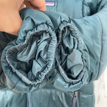 【Kid's XL グレー系】 2008 Patagonia ( パタゴニア ) キッズ ダスパーカ Kid's DAS Parka NRS 化繊インサレーション / DWR / フード付き 化繊ダウン ウェア トップス アウター ジャケット 化繊インサレーション