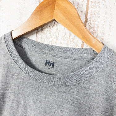 【Men's M グレー系】 Helly Hansen ( ヘリーハンセン ) マウンテン リスト ティー Mountain List Tee 半袖 ショートスリーブ Tシャツ HOE61608 Asian Men's 化繊 ショートスリーブTシャツ クルーネッ - 【公式】2ndGEAR（セカンドギア）Webショップ【登山用品・アウトドア用品専門 買取販売店】