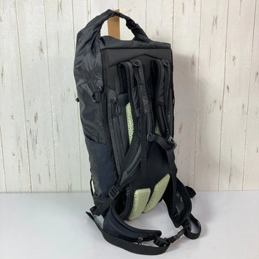 Jackwolfskin 3D Aerorise 30 Nylon Storage Backpack, One Size Black, 30L-54L Capacity (z00054622)