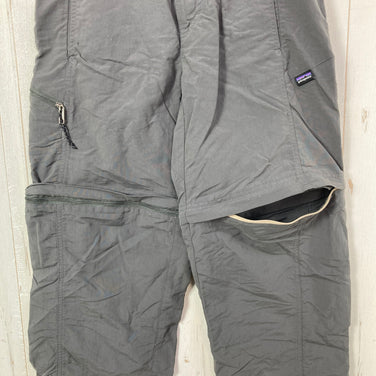 【Men's XS グレー系】 2015 Patagonia ( パタゴニア ) ギ スリー ジップオフ パンツ GI III ZIP-OFF PANTS FGE 生産終了モデル 入手困難 ナイロン ウェア ボトムス コンバーチブルパンツ z00055747 FGE