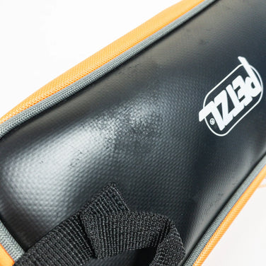 【OneSize オレンジ系】 Petzl ( ペツル ) ファキール クランポンケース ウィンターギア クランポン アイゼン z00050762 クランポン アイゼン ウィンターギア - 【公式】2ndGEAR（セカンドギア）Webショップ【登山用品・アウトドア用品専門 買取販売店】