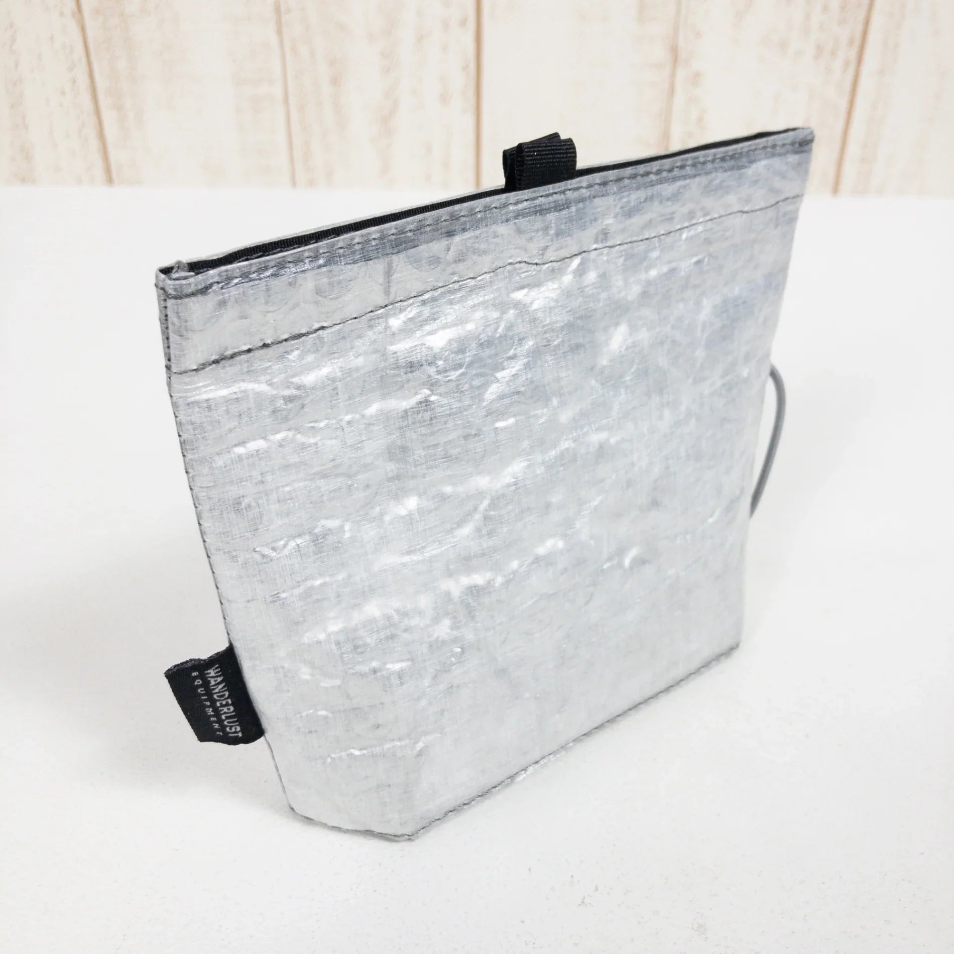 【OneSize グレー系】 Wanderlust Equipment ( ワンダーラストエクイップメント ) スタンド コージー Stand Cozy バッグ ストレージ パッキングサック スタッフサック インナーポーチ DCF ( ダイニーマ・コンポジット・フ - 【公式】2ndGEAR（セカンドギア）Webショップ【登山用品・アウトドア用品専門 買取販売店】