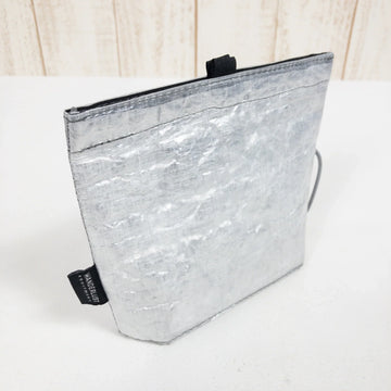 【OneSize グレー系】 Wanderlust Equipment ( ワンダーラストエクイップメント ) スタンド コージー Stand Cozy バッグ ストレージ パッキングサック スタッフサック インナーポーチ DCF ( ダイニーマ・コンポジット・フ - 【公式】2ndGEAR（セカンドギア）Webショップ【登山用品・アウトドア用品専門 買取販売店】