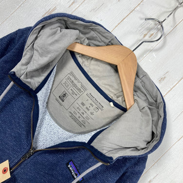 【Women's XS ネイビー系】 2021 Patagonia ( パタゴニア ) P-6 ラベル フレンチテリー フルジップ フーディ Women's P-6 Label French Terry Full-Zip Hoody NVYD オーガニックコットン混 フレ