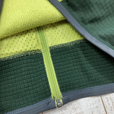 【Men's S グリーン系】 Patagonia ( パタゴニア ) R2 ジャケット R2 Jacket レギュレーター ポーラテック サーマルプロ フリース 生産終了モデル 入手困難 25137 International Men's FLGN フォリオスグリ - 【公式】2ndGEAR（セカンドギア）Webショップ【登山用品・アウトドア用品専門 買取販売店】