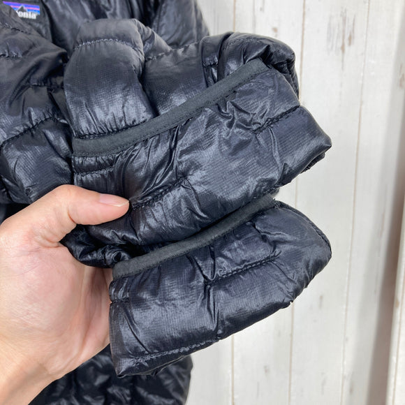 【Men's L ブラック系】 2019 Patagonia ( パタゴニア ) マイクロ パフ フーディ Micro Puff Hoody プルマフィル 化繊インサレーション 耐久撥水 パッカブル 化繊ダウン ウェア トップス アウター ジャケット 化繊インサレー